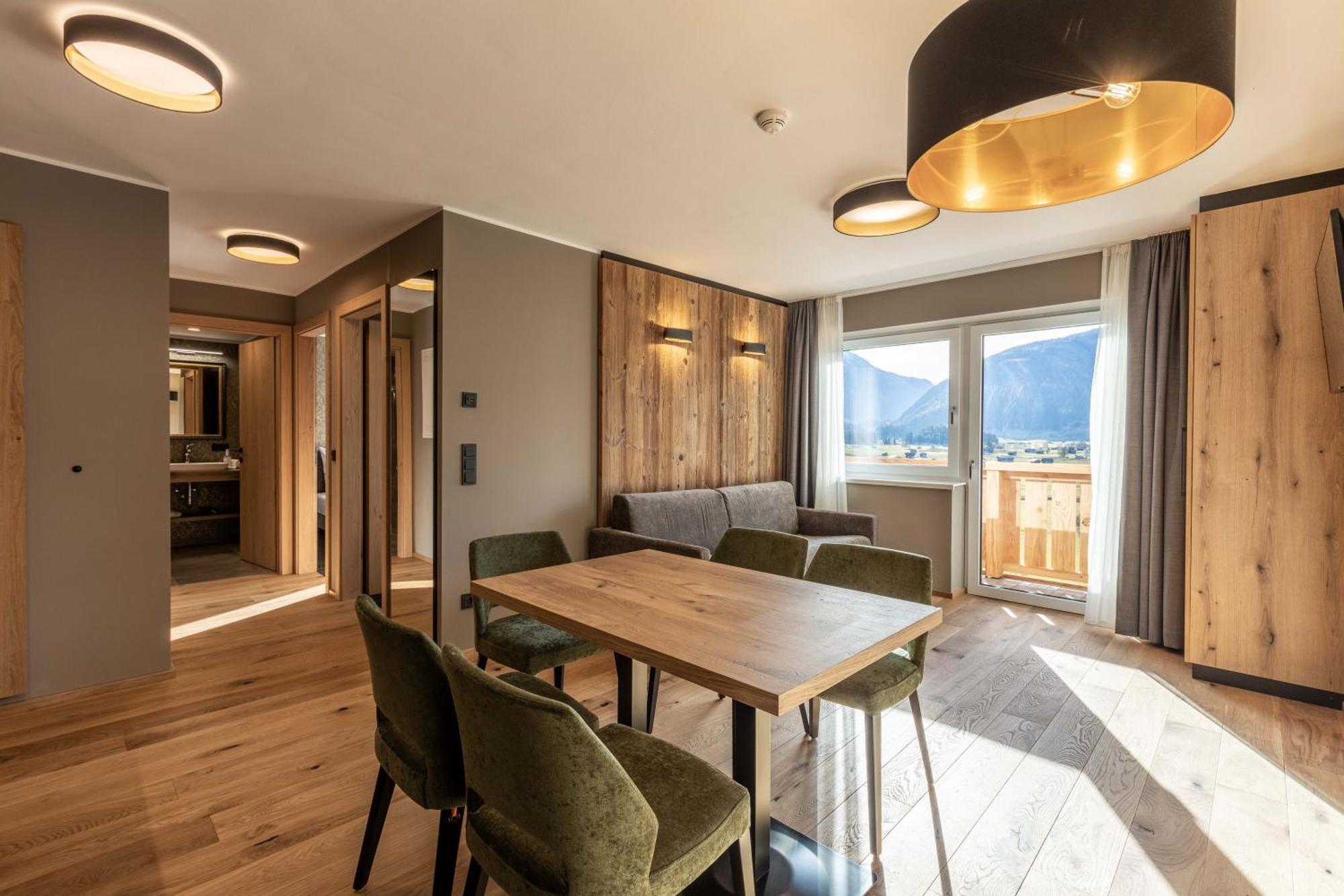 Zugspitz Residence Ehrwald Ruang foto
